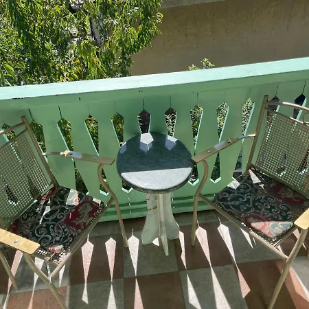 Tamas Sziveben- Egesz Evben Nyitva! *