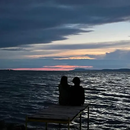 Διαμέρισμα Tamas Sziveben- Egesz Evben Nyitva!