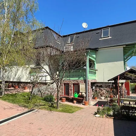 Tamas Sziveben- Egesz Evben Nyitva! * Balatonföldvár