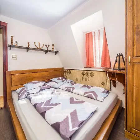 Tamas Sziveben- Egesz Evben Nyitva! Balatonföldvár