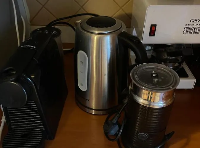 Tamas Sziveben- Egesz Evben Nyitva! Апартаменты Балатонфёльдвар