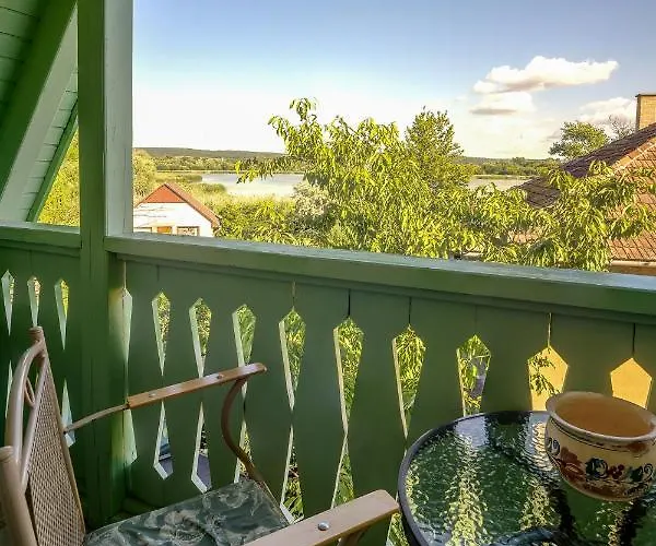 Tamás Szívében- Egész évben Nyitva! * Balatonföldvár